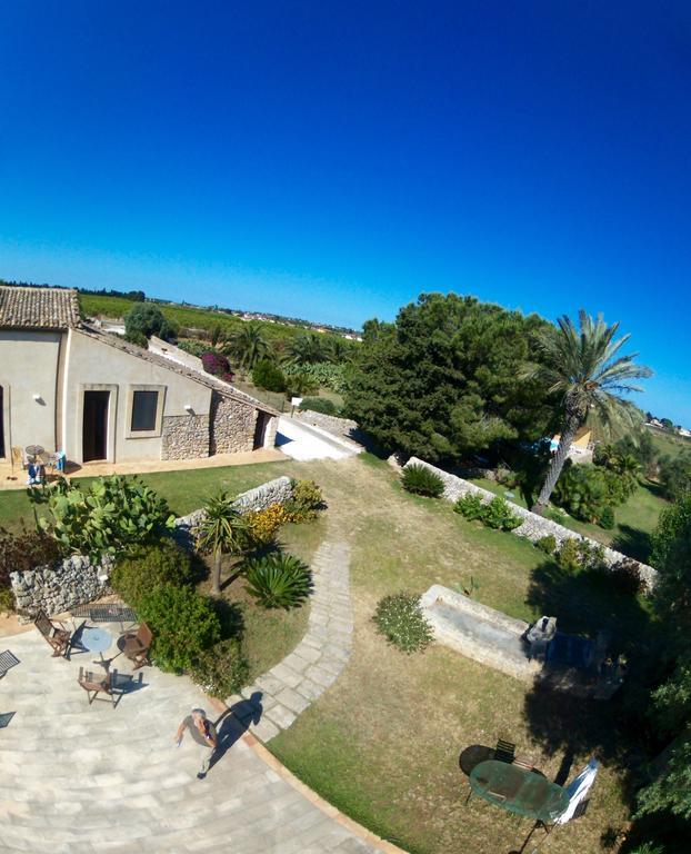 Pozzo Di Mazza Villa Сиракуза Екстериор снимка
